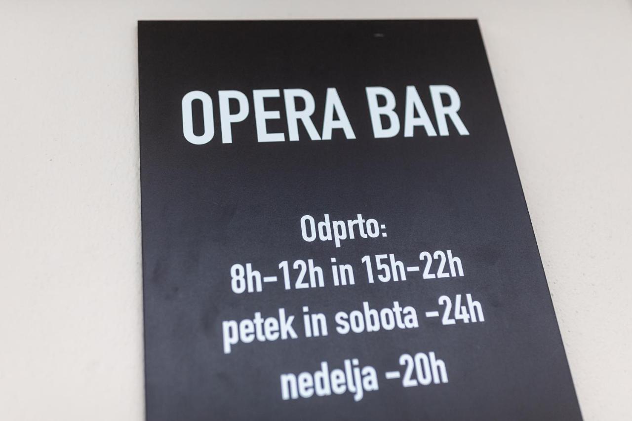 Opera Hotel Marburgo Esterno foto